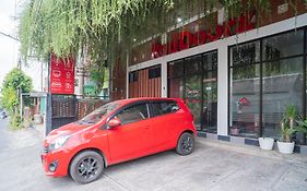 RedDoorz syariah @ Selomangleng Kediri