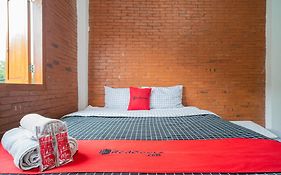 RedDoorz syariah @ Selomangleng Kediri